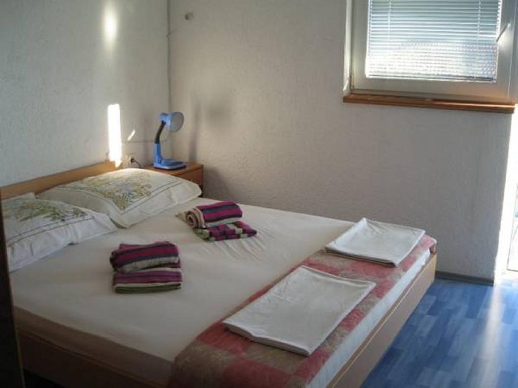 Apartment Busljeta สตารีกราด-ปาเคลนีซา ภายนอก รูปภาพ