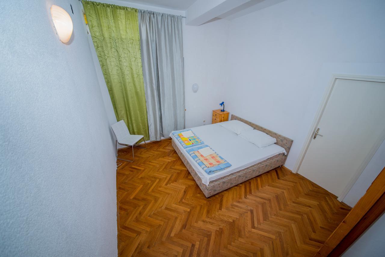 Apartment Busljeta สตารีกราด-ปาเคลนีซา ภายนอก รูปภาพ