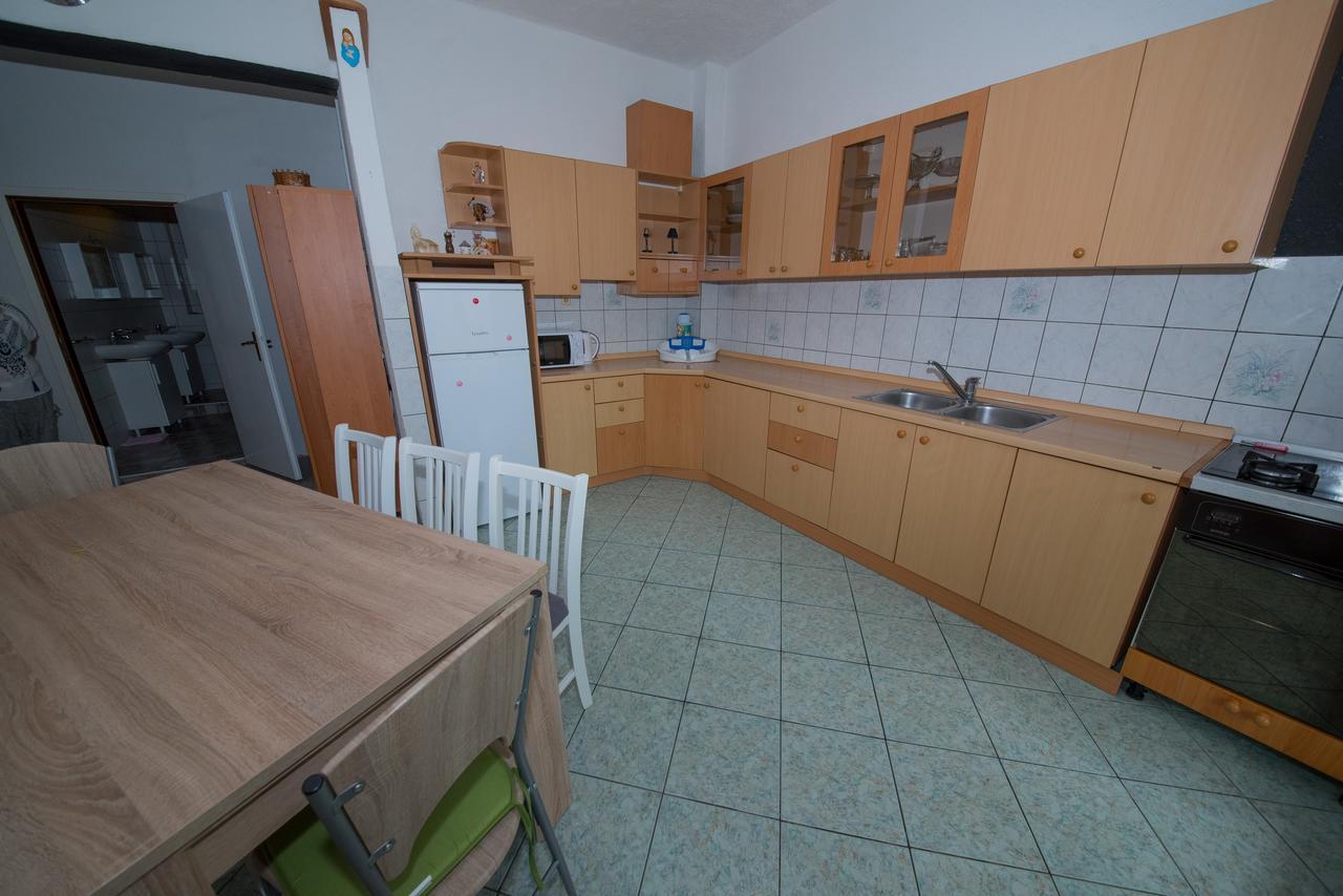 Apartment Busljeta สตารีกราด-ปาเคลนีซา ภายนอก รูปภาพ